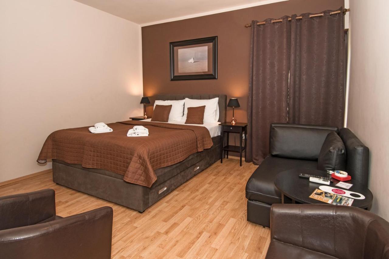 Bed & Breakfast Anita Medulin Exterior foto