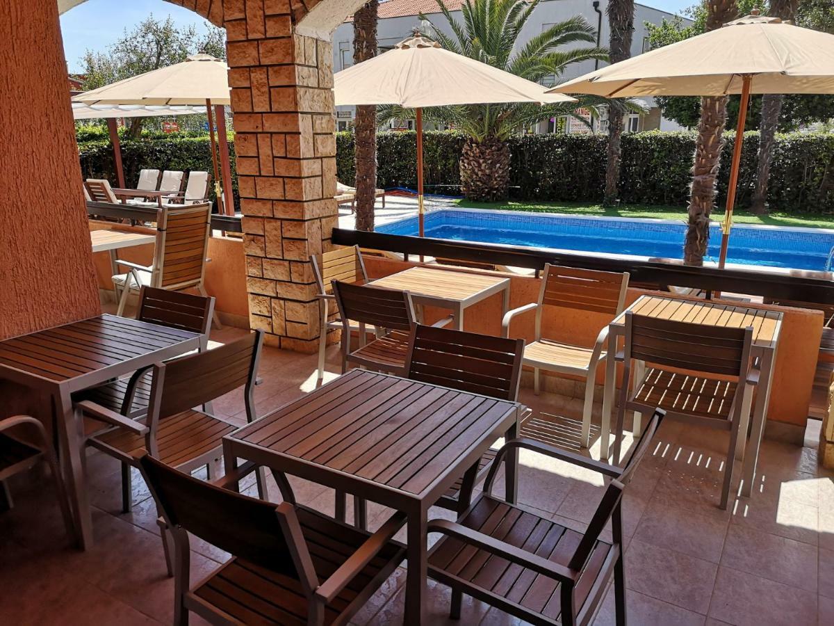 Bed & Breakfast Anita Medulin Exterior foto